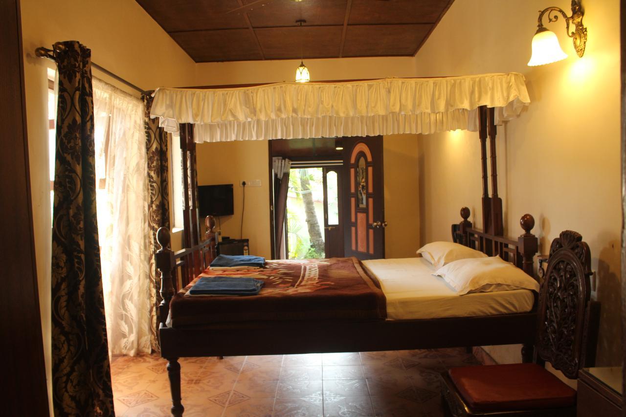 Dona Julia Beach Resort Calangute Exterior photo