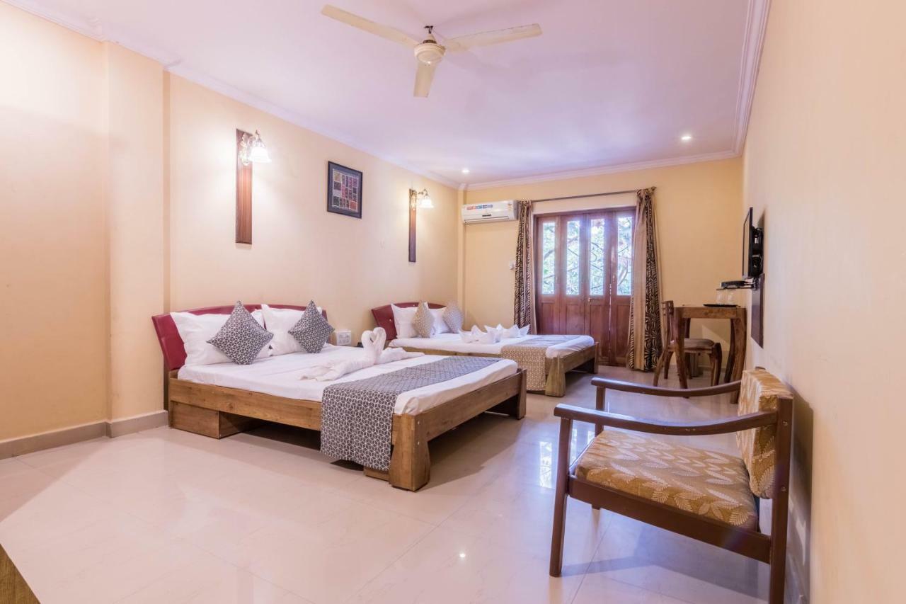 Dona Julia Beach Resort Calangute Exterior photo