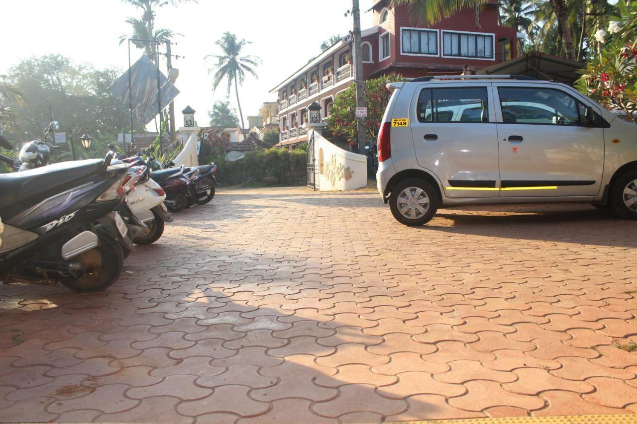 Dona Julia Beach Resort Calangute Exterior photo